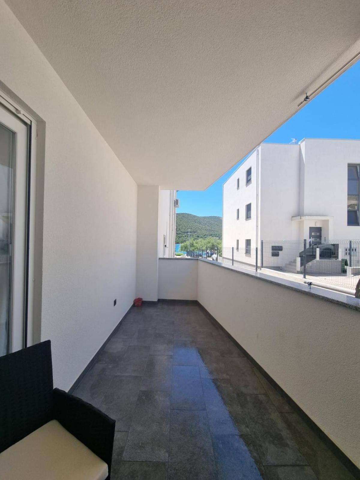 Gabi Apartment Grebastica Exterior photo